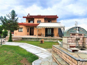 Alesta Apartment, Tríkala